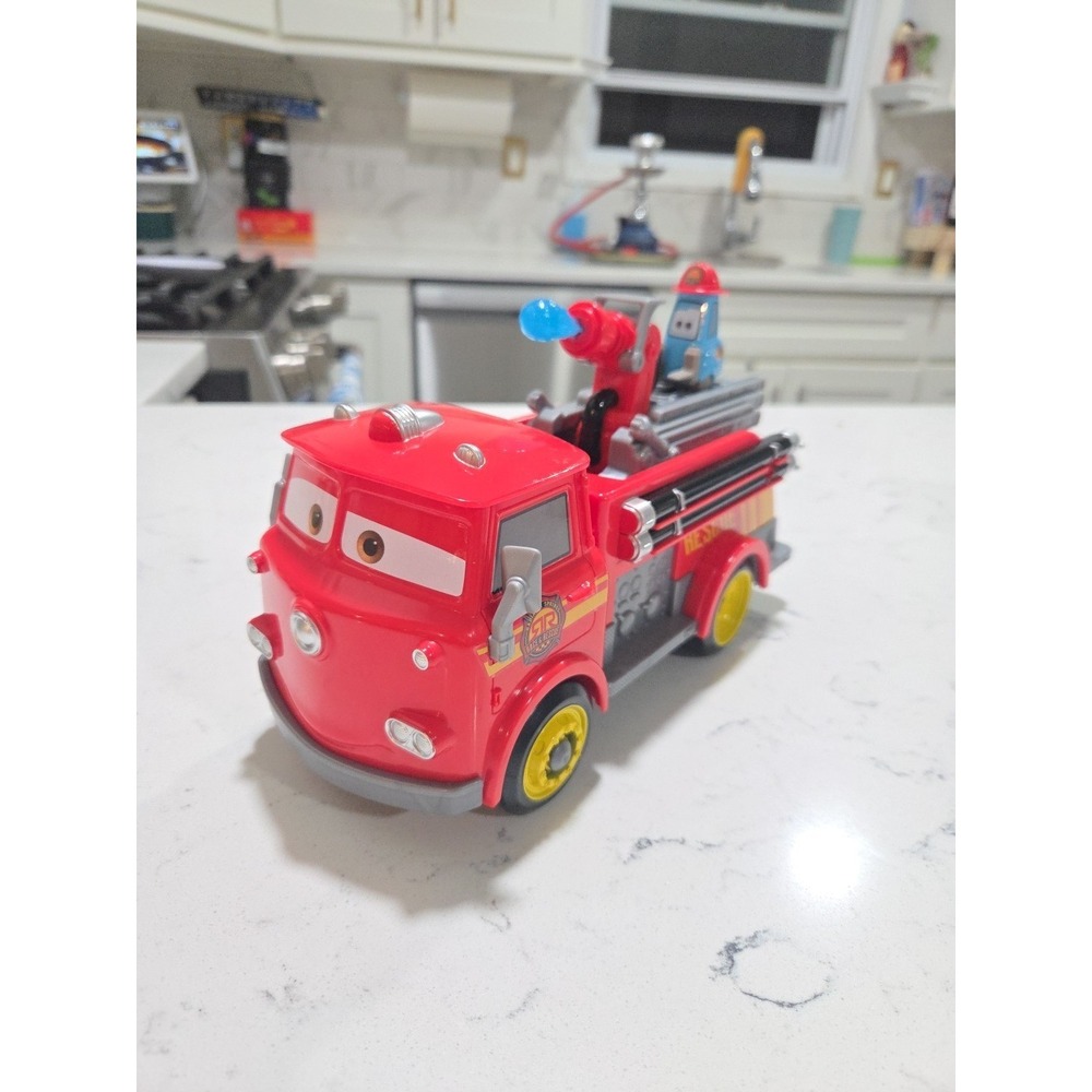 Disney‎ Pixar Cars - Large Scale Red & Guido - Race & Rescue 2025